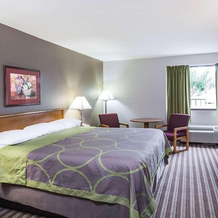 Super 8 By Wyndham Oxford Hotel Kültér fotó
