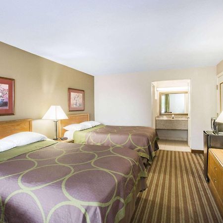 Super 8 By Wyndham Oxford Hotel Kültér fotó