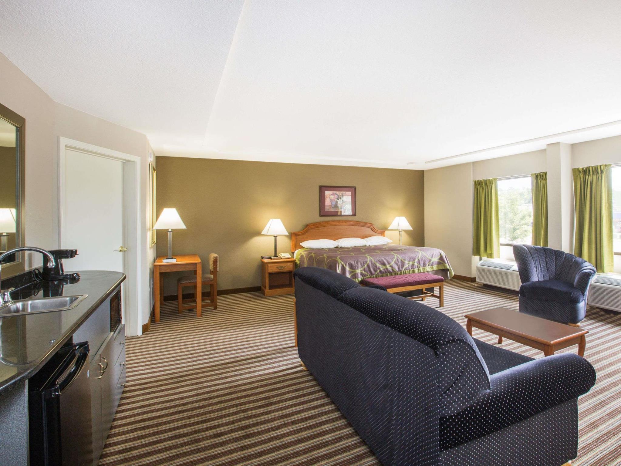 Super 8 By Wyndham Oxford Hotel Kültér fotó