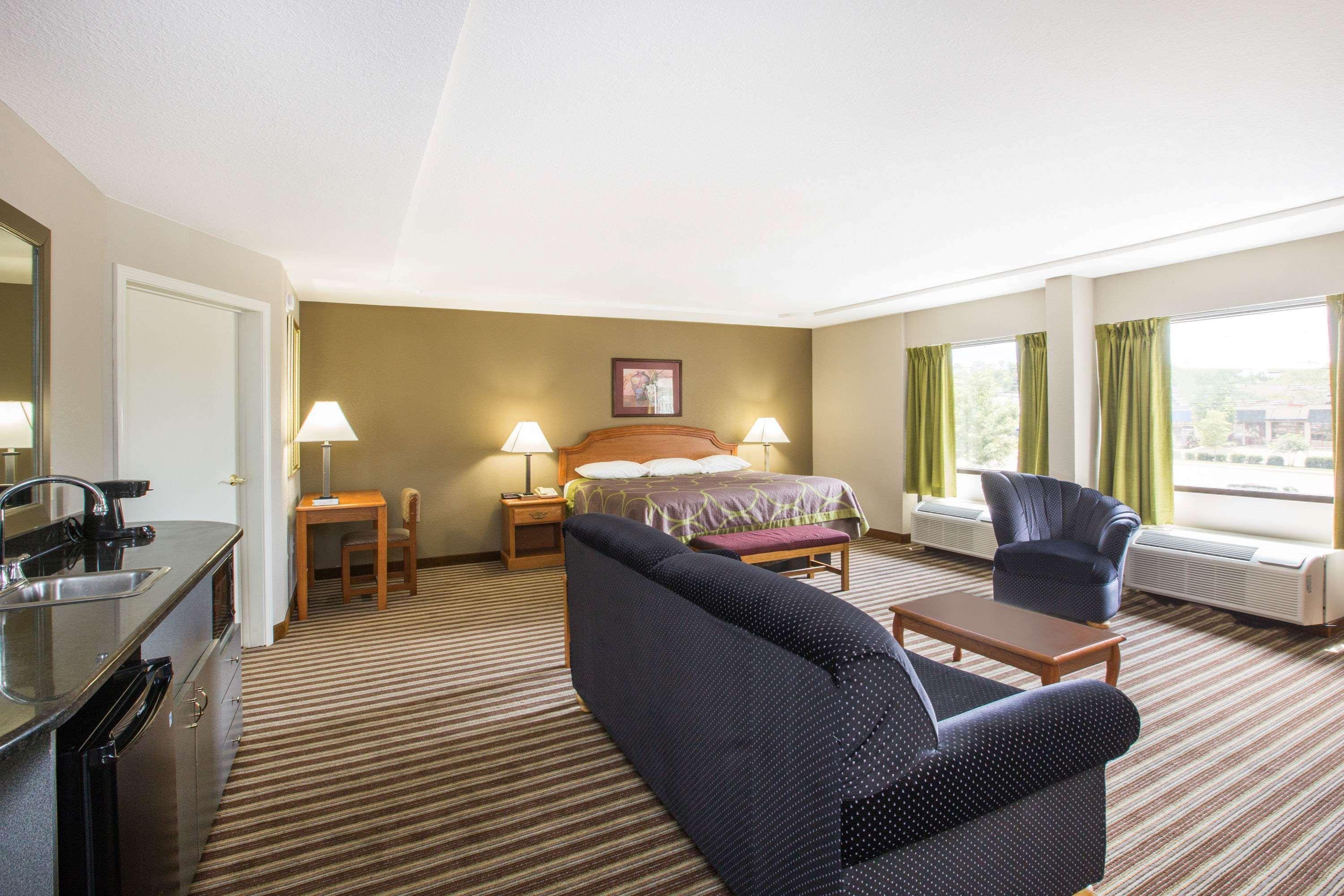 Super 8 By Wyndham Oxford Hotel Kültér fotó