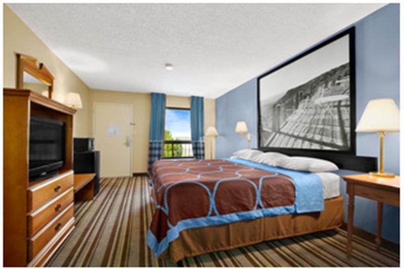 Super 8 By Wyndham Oxford Hotel Kültér fotó